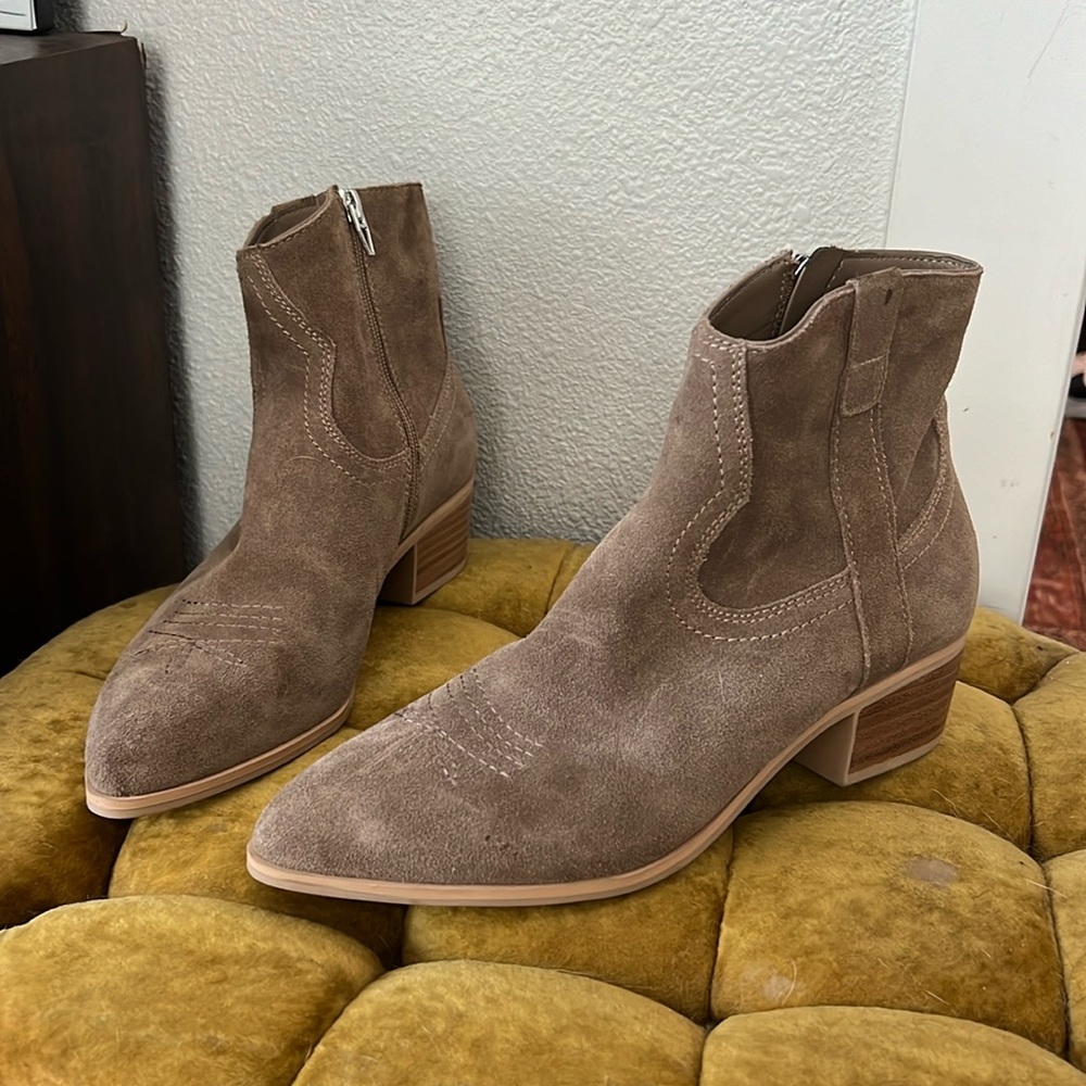 Dolce Vita - suede beige tan cowboy ankle boots